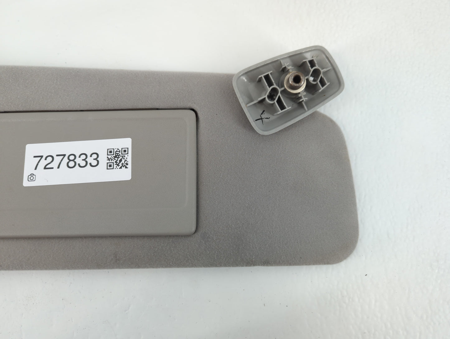 2011-2022 Dodge Durango Sun Visor Shade Replacement Passenger Right Mirror Fits OEM Used Auto Parts - Oemusedautoparts1.com