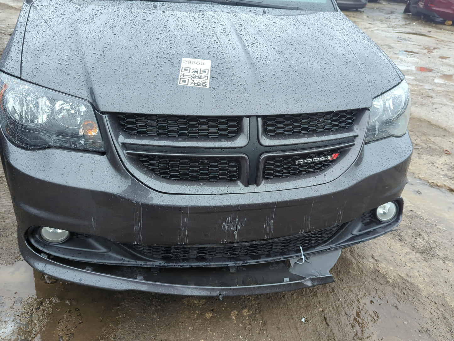 2011-2020 Dodge Grand Caravan Front Grille Bumper Not Included 1278997 - Oemusedautoparts1.com