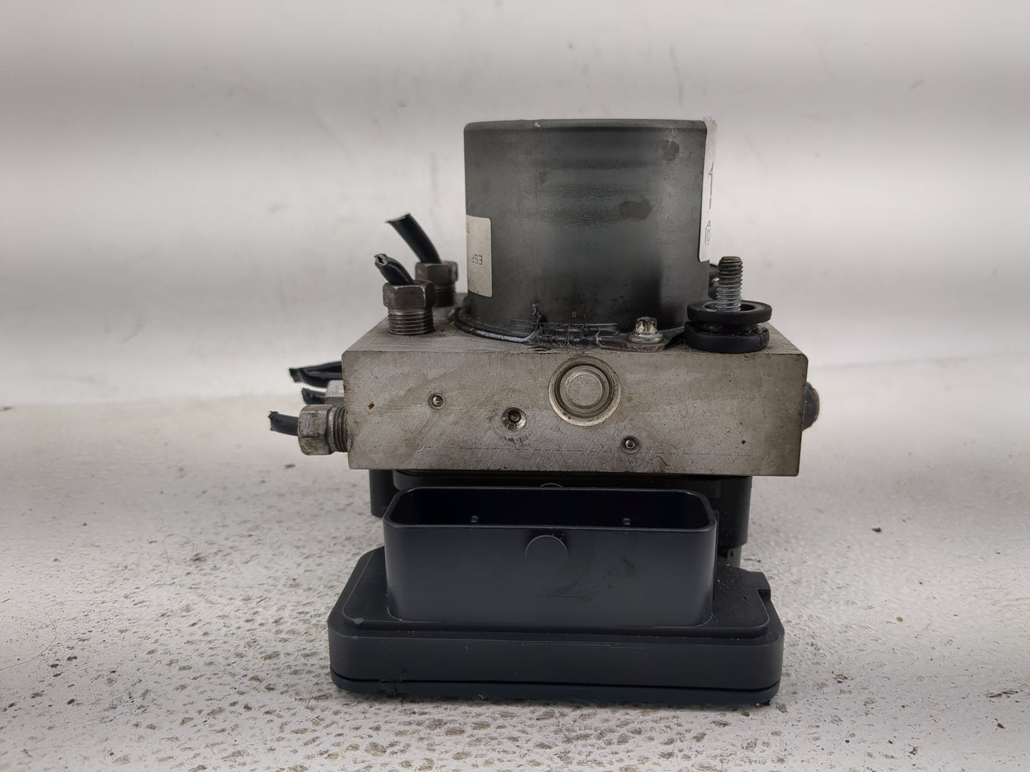 2015-2020 Dodge Grand Caravan ABS Pump Control Module Replacement P/N:P68183803AC Fits Fits 2015 2016 2017 2018 2019 2020 OE