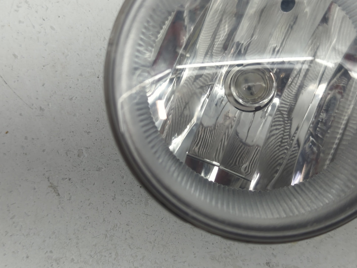 2010-2020 Dodge Grand Caravan Driver Left Oem Fog Light Lamp - Oemusedautoparts1.com