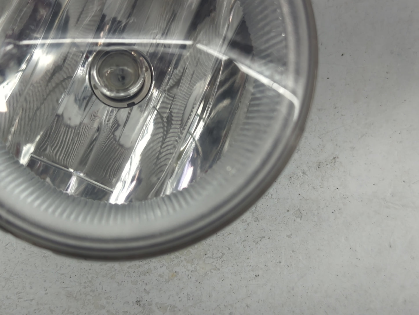 2010-2020 Dodge Grand Caravan Driver Left Oem Fog Light Lamp - Oemusedautoparts1.com