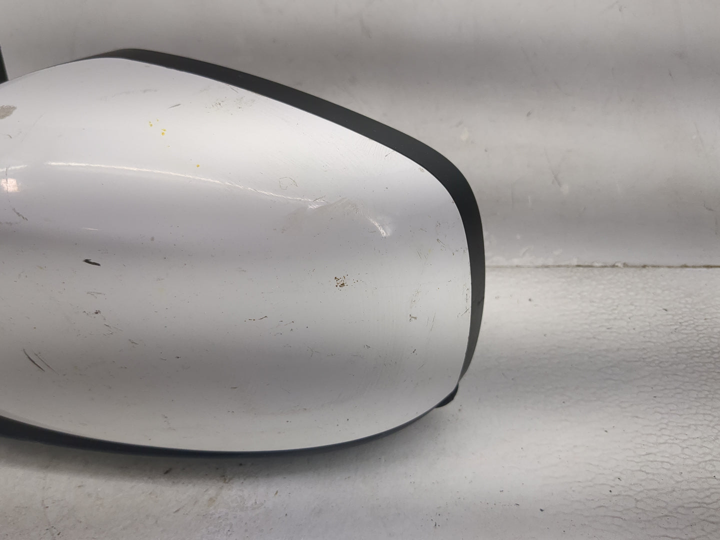 2011-2020 Dodge Grand Caravan Driver Side View Mirror - Left Door Mirror OEM Used - Oemusedautoparts1.com
