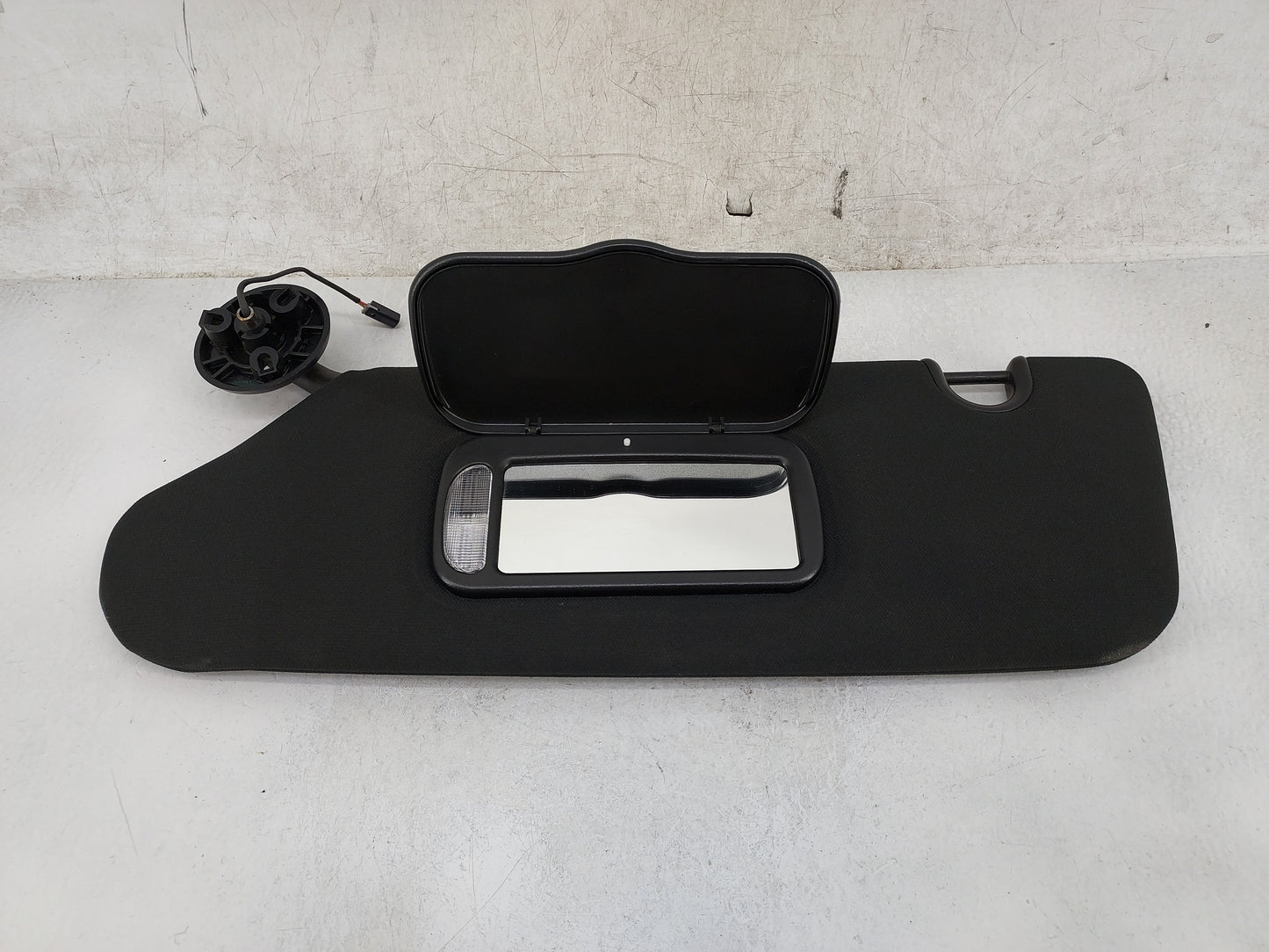 2011-2020 Dodge Grand Caravan Sun Visor Shade Replacement Driver Left Mirror Fits OEM Used Auto Parts - Oemusedautoparts1.co