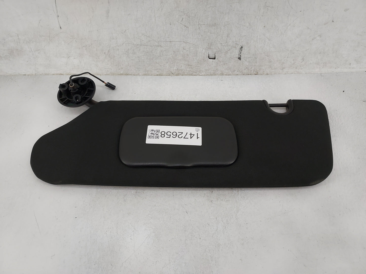 2011-2020 Dodge Grand Caravan Sun Visor Shade Replacement Driver Left Mirror Fits OEM Used Auto Parts - Oemusedautoparts1.co