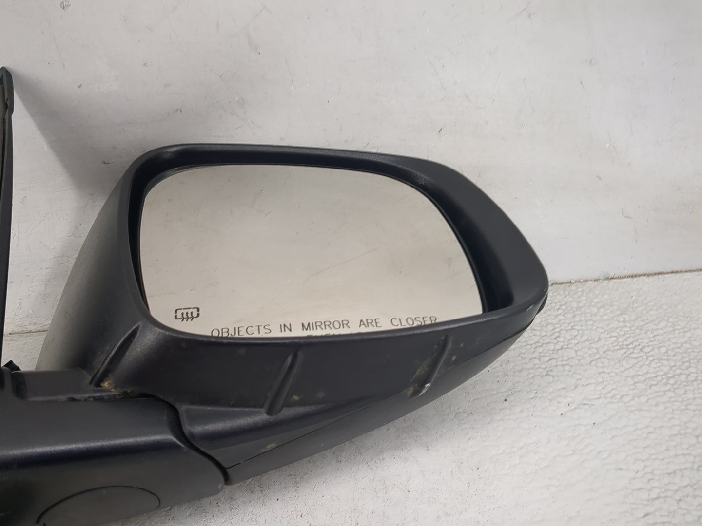 2011-2020 Dodge Grand Caravan Passenger Side View Mirror - Right Door Mirror OEM Used - Oemusedautoparts1.com