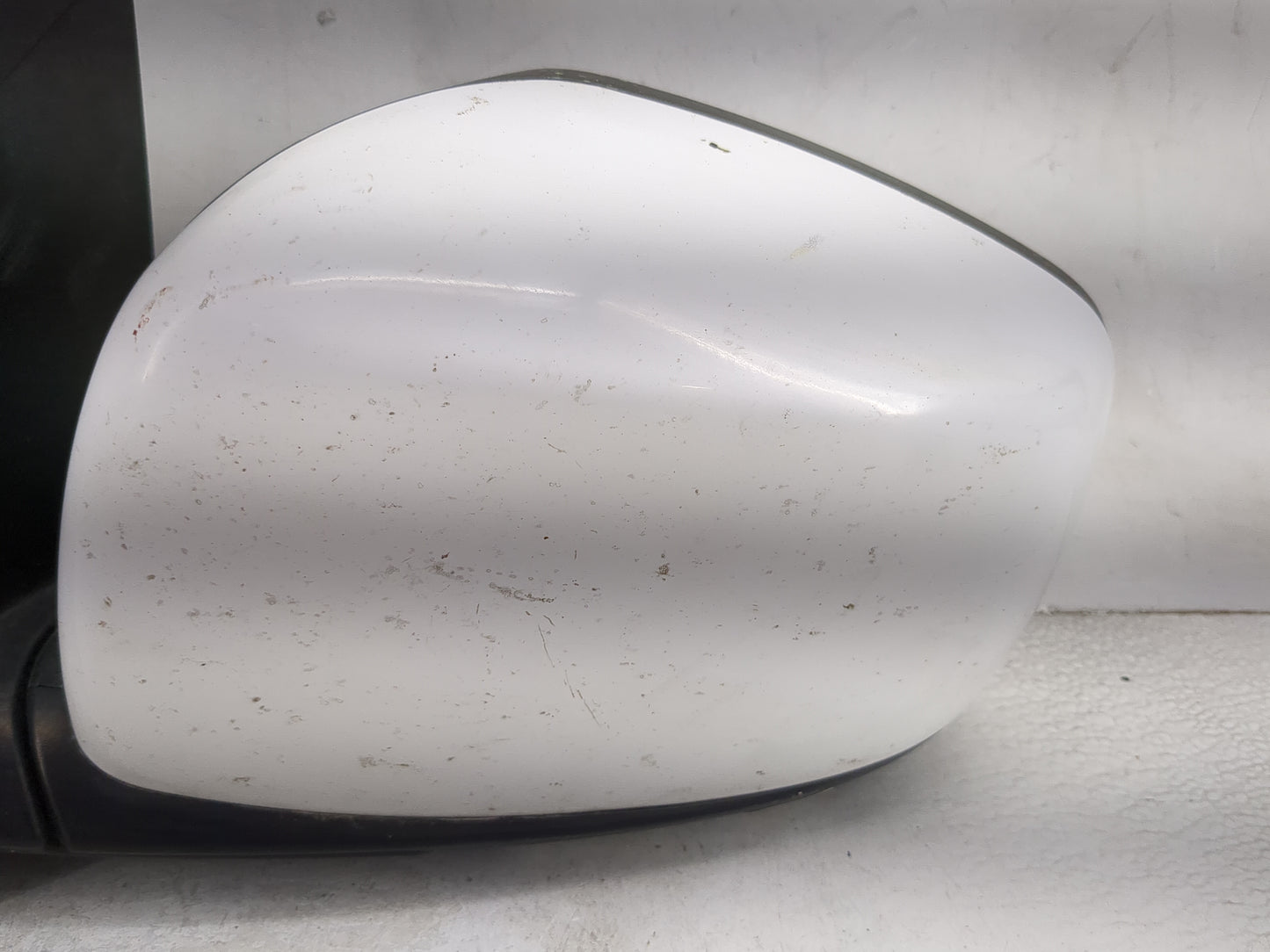 2011-2020 Dodge Grand Caravan Driver Side View Mirror - Left Door Mirror OEM Used - Oemusedautoparts1.com
