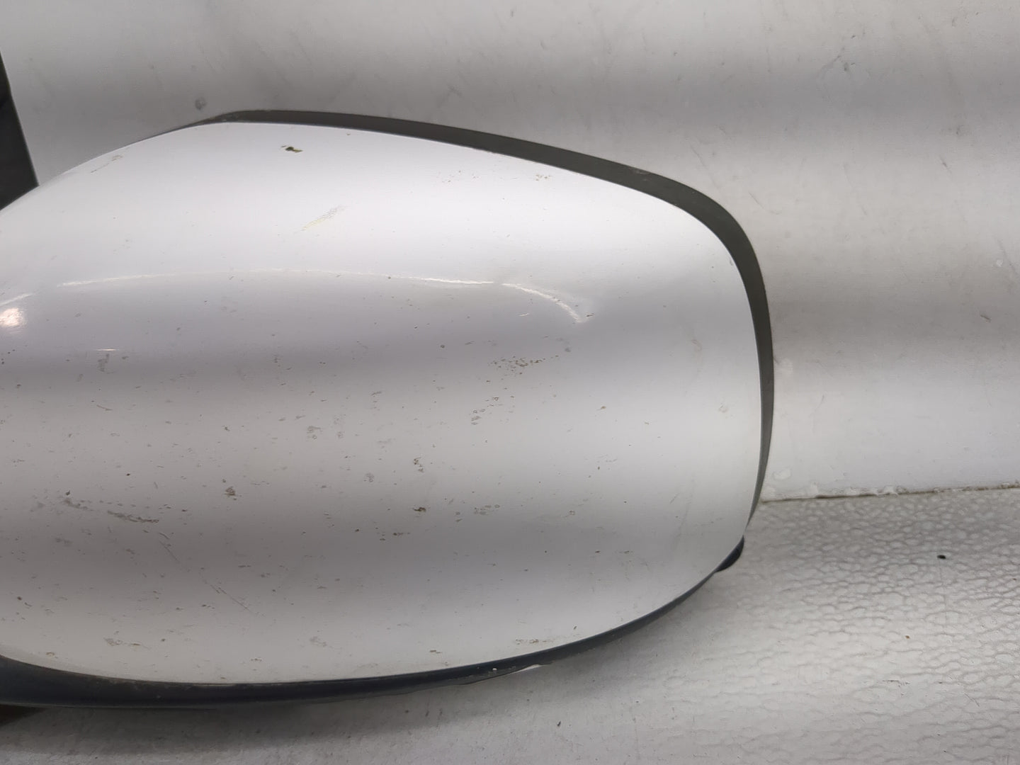 2011-2020 Dodge Grand Caravan Driver Side View Mirror - Left Door Mirror OEM Used - Oemusedautoparts1.com