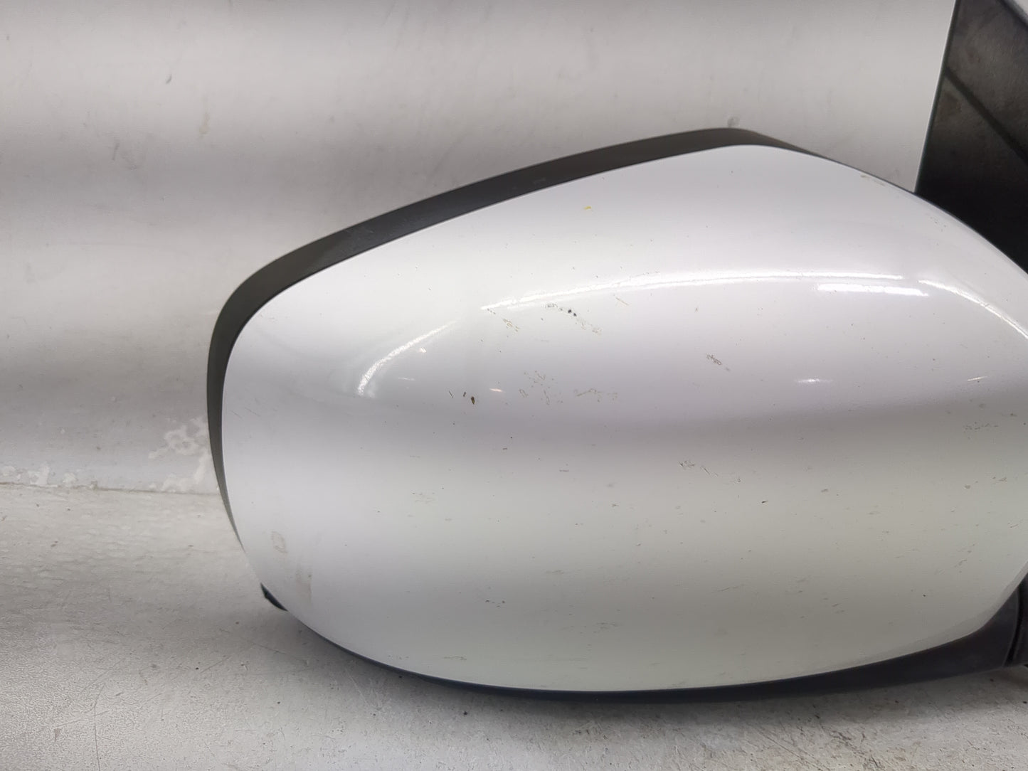 2011-2020 Dodge Grand Caravan Passenger Side View Mirror - Right Door Mirror OEM Used - Oemusedautoparts1.com