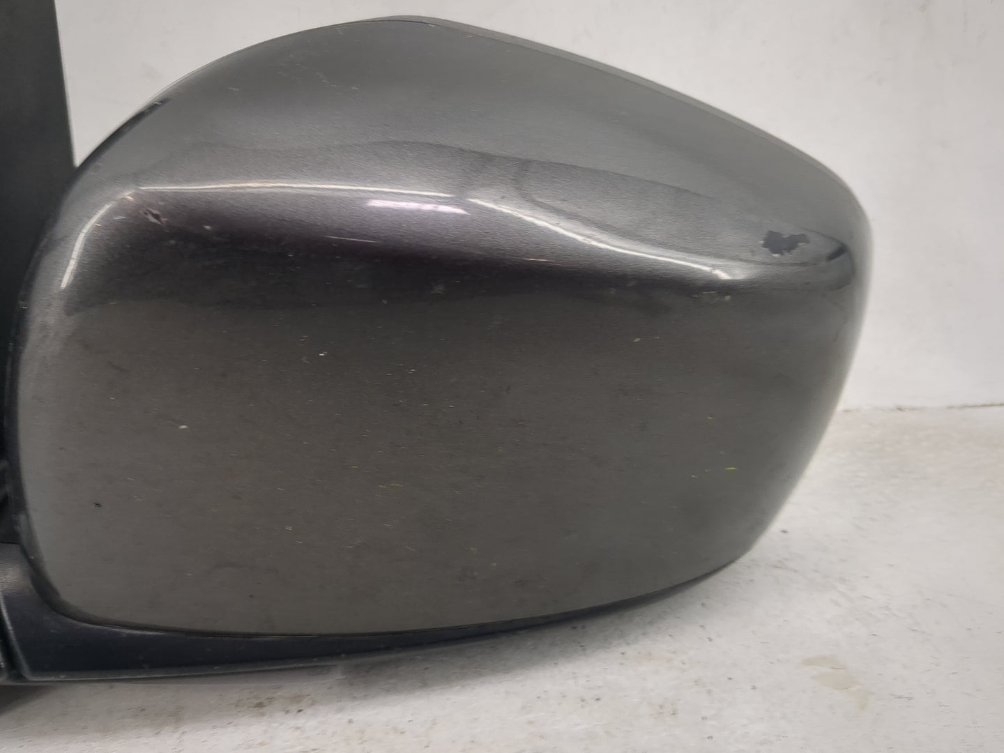 2011-2020 Dodge Grand Caravan Driver Side View Mirror - Left Door Mirror OEM Used - Oemusedautoparts1.com