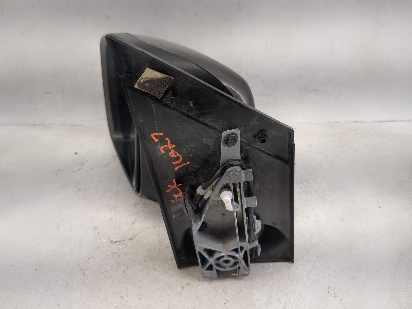 2011-2020 Dodge Grand Caravan Driver Side View Mirror - Left Door Mirror OEM Used - Oemusedautoparts1.com