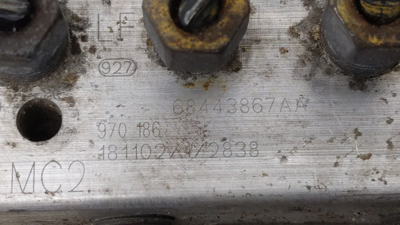 2015-2018 Dodge Grand Caravan ABS Pump Control Module Replacement P/N:P68183803AC 68183803AC Fits Fits 2015 2016 2017 2018 O