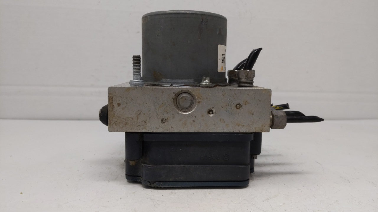 2015-2018 Dodge Grand Caravan ABS Pump Control Module Replacement P/N:P68183803AC 68183803AC Fits Fits 2015 2016 2017 2018 O