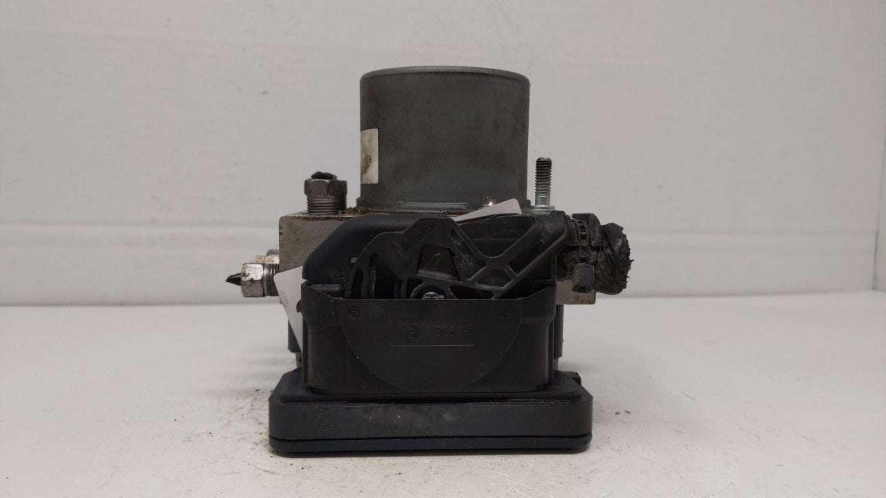 2015-2018 Dodge Grand Caravan ABS Pump Control Module Replacement P/N:P68183803AC 68183803AC Fits Fits 2015 2016 2017 2018 O