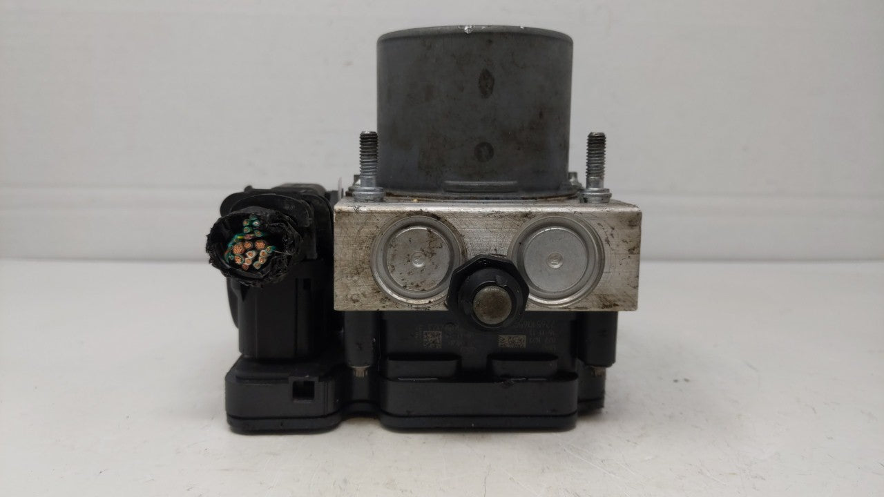 2015-2018 Dodge Grand Caravan ABS Pump Control Module Replacement P/N:P68183803AC 68183803AC Fits Fits 2015 2016 2017 2018 O