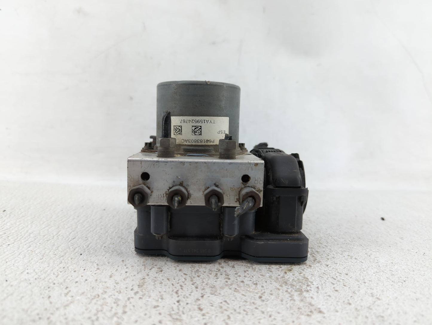 2015-2018 Dodge Grand Caravan ABS Pump Control Module Replacement P/N:68183803AC P68183803AC Fits Fits 2015 2016 2017 2018 O