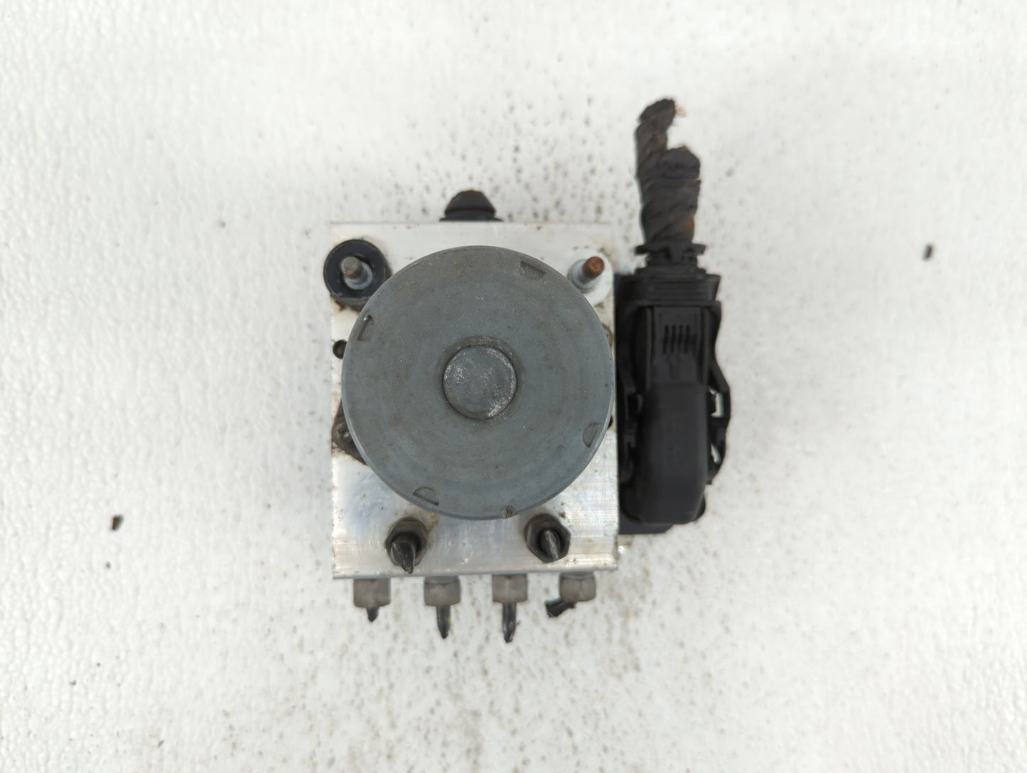 2015-2018 Dodge Grand Caravan ABS Pump Control Module Replacement P/N:68183803AC P68183803AC Fits Fits 2015 2016 2017 2018 O