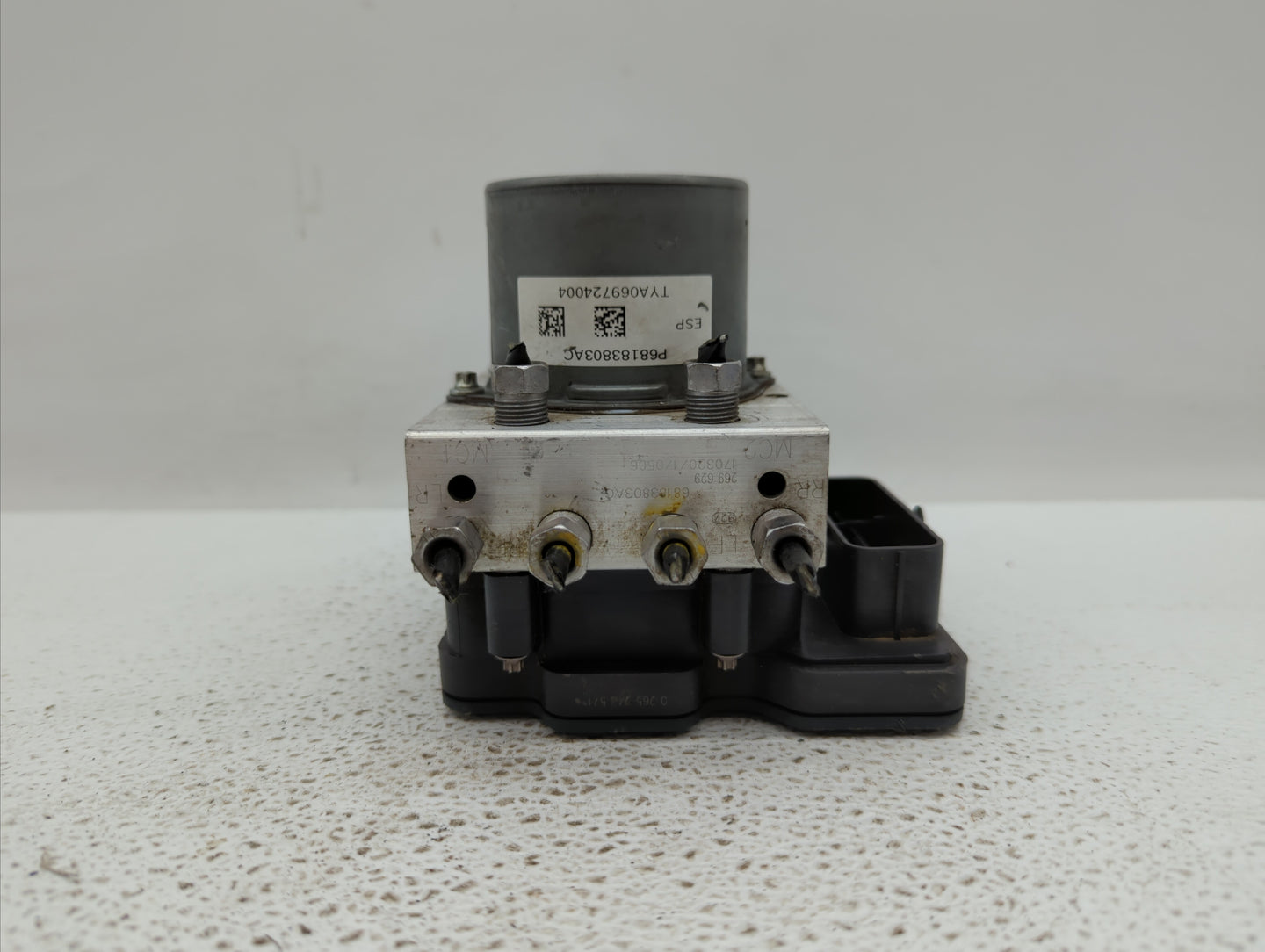 2015-2020 Dodge Grand Caravan ABS Pump Control Module Replacement P/N:68183803AC P68183803AC Fits OEM Used Auto Parts - Oemu