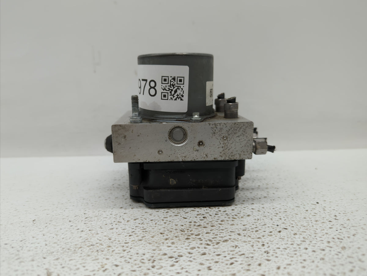 2015-2020 Dodge Grand Caravan Anti-Lock Brake ABS Pump Module Actuator OEM P/N:68183803AC P68183803AC Fits OEM Used Auto Par