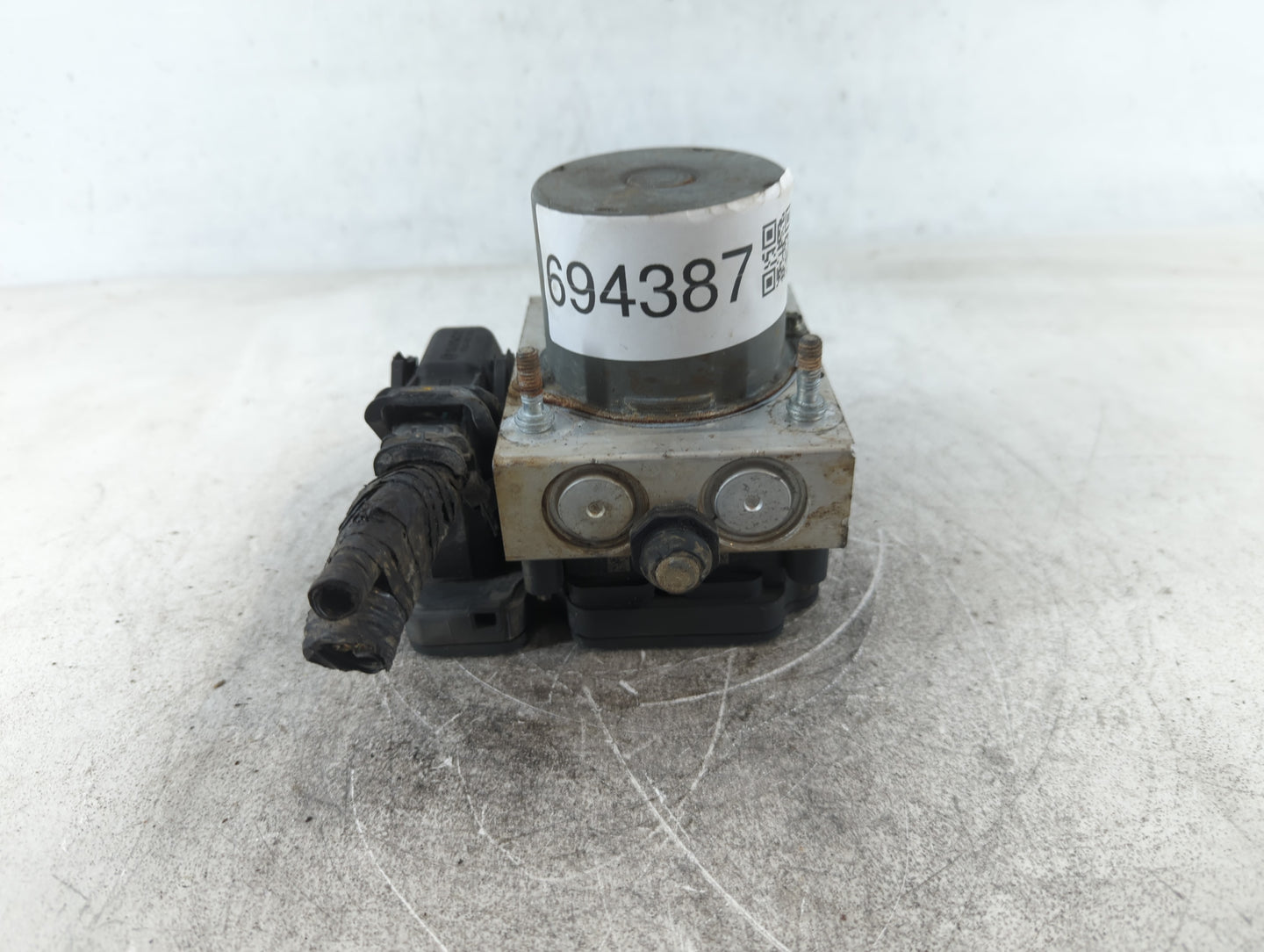 2015-2020 Dodge Grand Caravan ABS Pump Control Module Replacement P/N:P68443867AA Fits Fits 2015 2016 2017 2018 2019 2020 OE