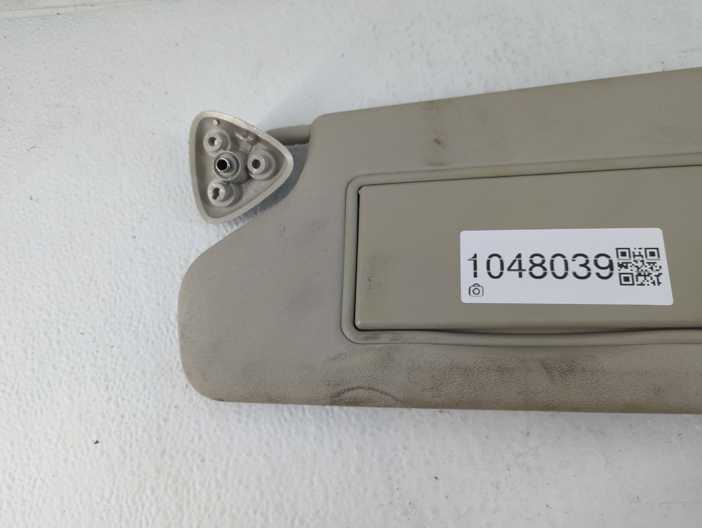 2019 Dodge Journey Sun Visor Shade Replacement Driver Left Mirror Fits OEM Used Auto Parts - Oemusedautoparts1.com