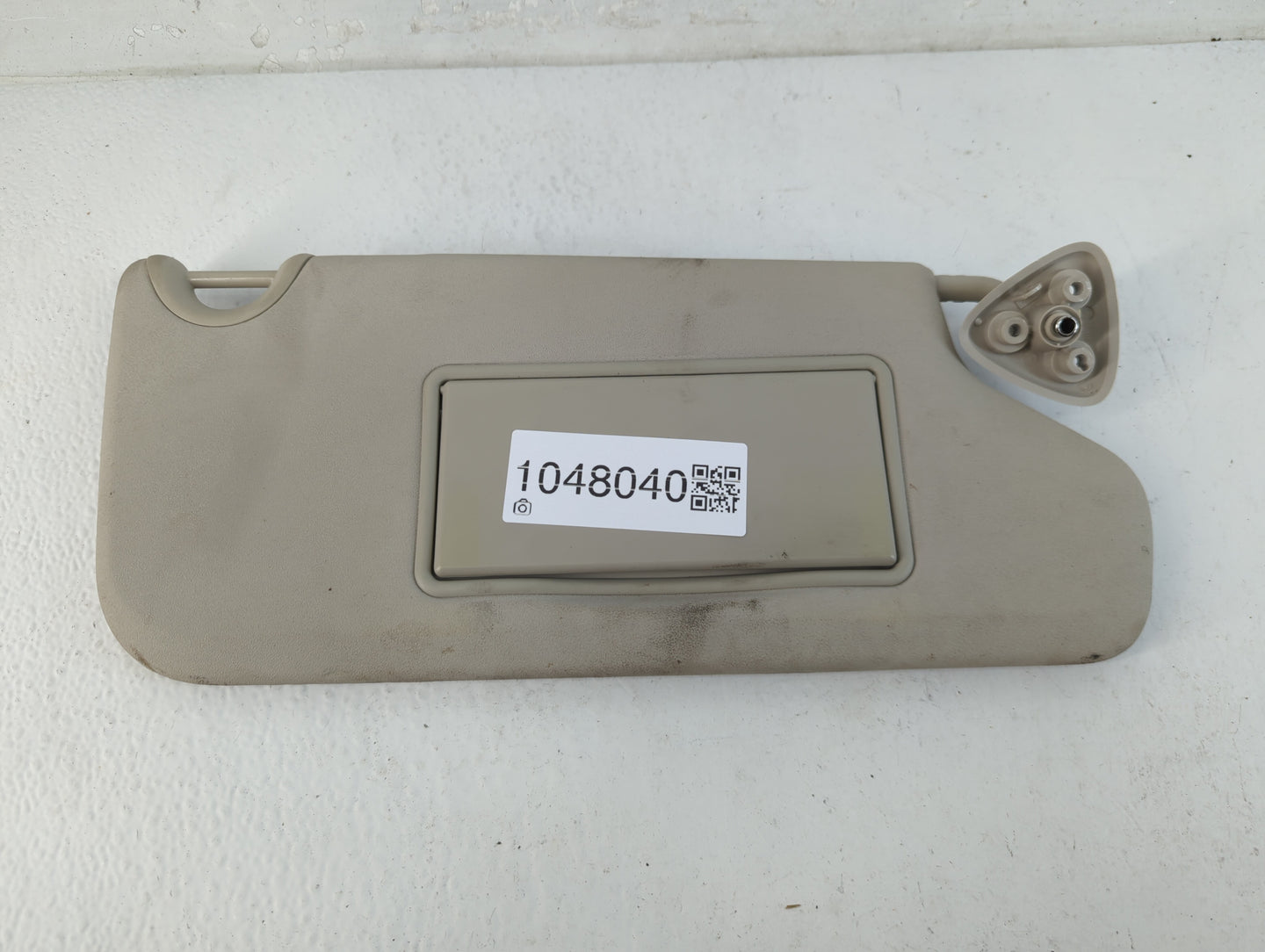 2019 Dodge Journey Sun Visor Shade Replacement Passenger Right Mirror Fits OEM Used Auto Parts - Oemusedautoparts1.com