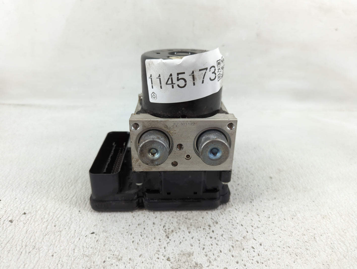 2019 Dodge Journey ABS Pump Control Module Replacement P/N:P68339085AB Fits OEM Used Auto Parts - Oemusedautoparts1.com