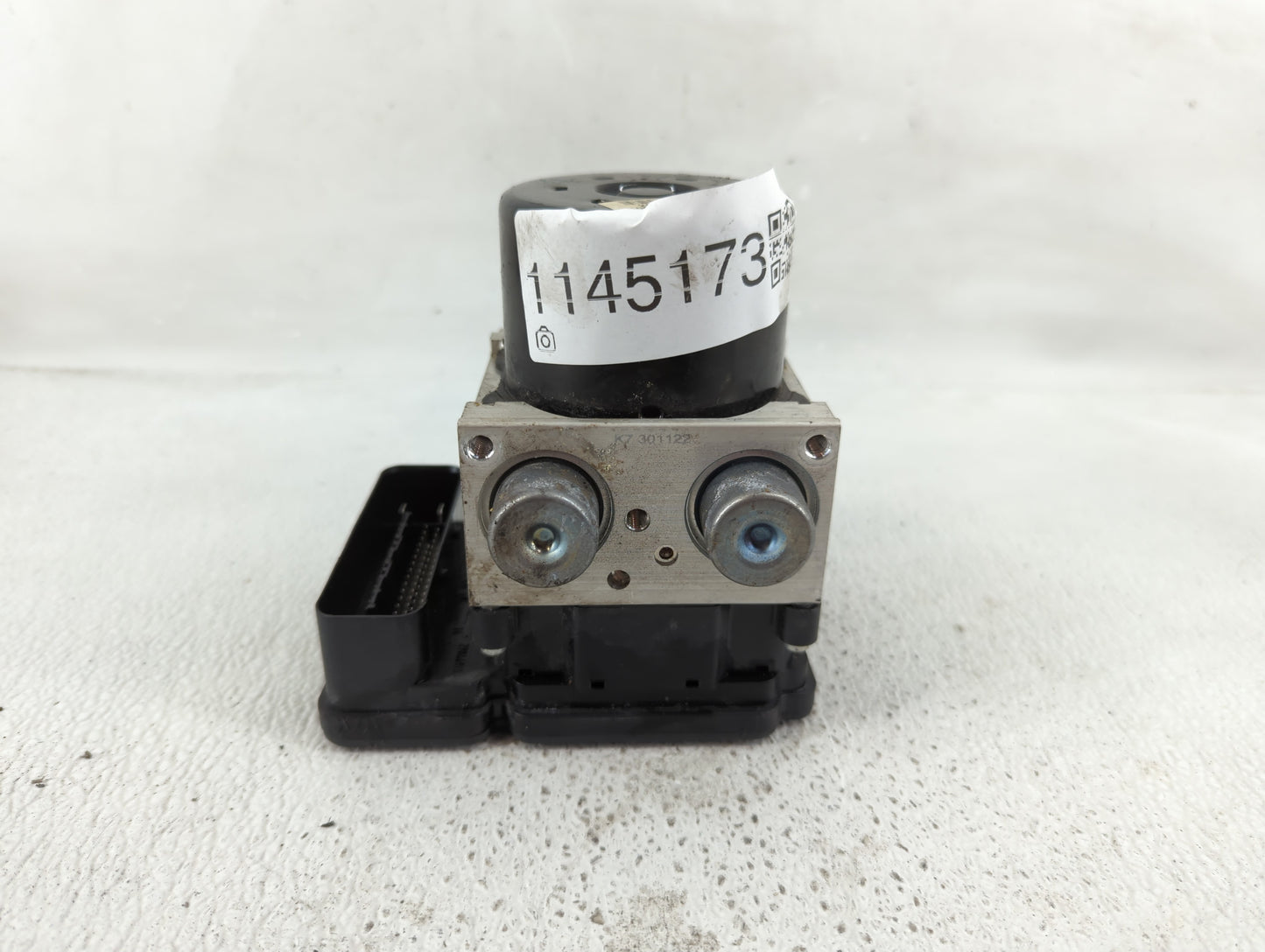 2019 Dodge Journey ABS Pump Control Module Replacement P/N:P68339085AB Fits OEM Used Auto Parts - Oemusedautoparts1.com