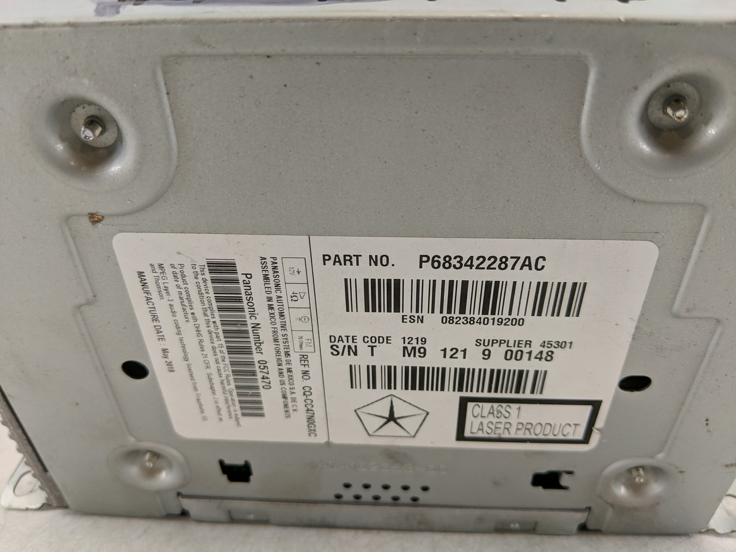 2018-2020 Dodge Journey Radio AM FM Cd Player Receiver Replacement P/N:P68342287AC Fits Fits 2018 2019 2020 OEM Used Auto Pa