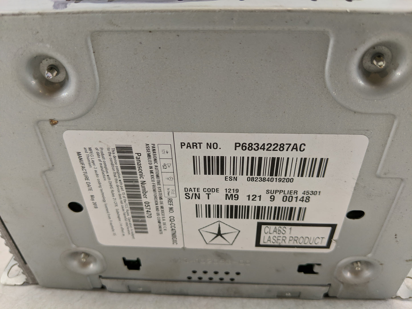 2018-2020 Dodge Journey Radio AM FM Cd Player Receiver Replacement P/N:P68342287AC Fits Fits 2018 2019 2020 OEM Used Auto Pa