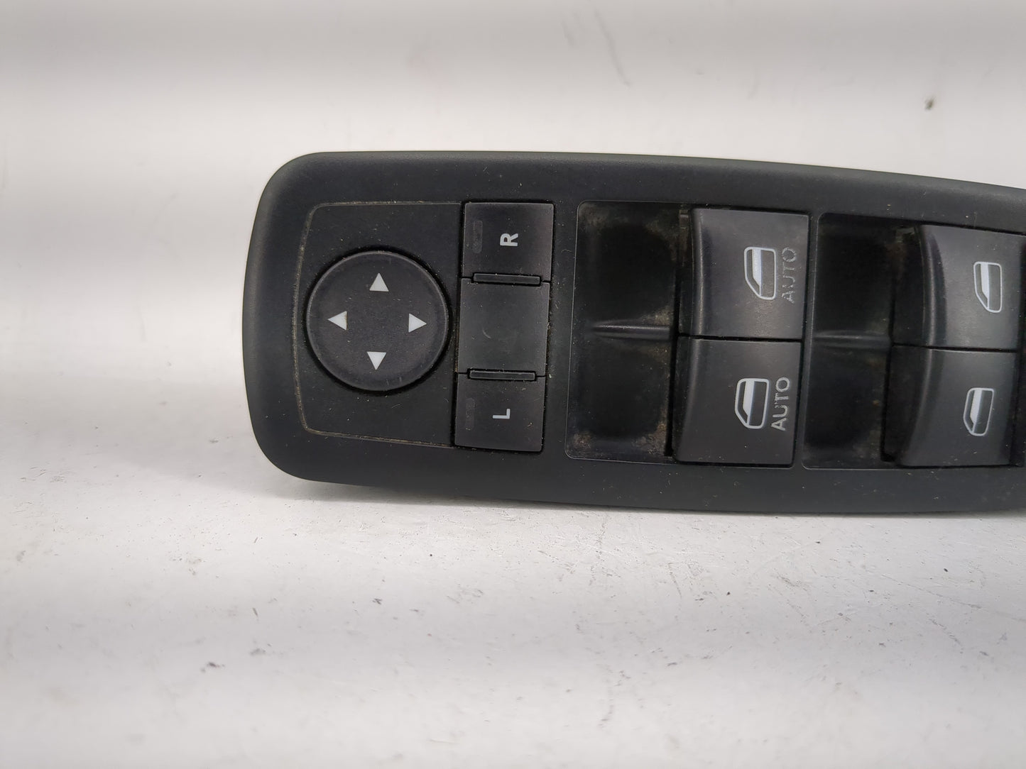 2018-2019 Dodge Journey Master Power Window Switch Replacement Driver Side Left P/N:68139805AB Fits Fits 2013 2014 2018 2019