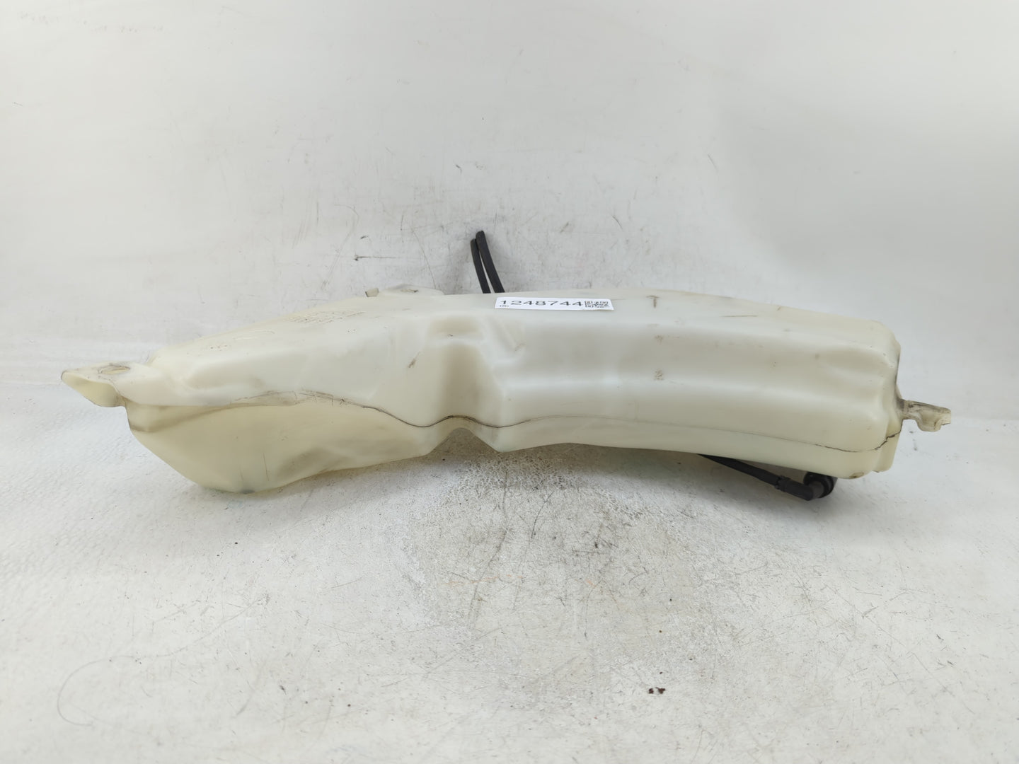 2019 Dodge Journey Windshield Washer Fluid Reservoir Bottle Oem - Oemusedautoparts1.com