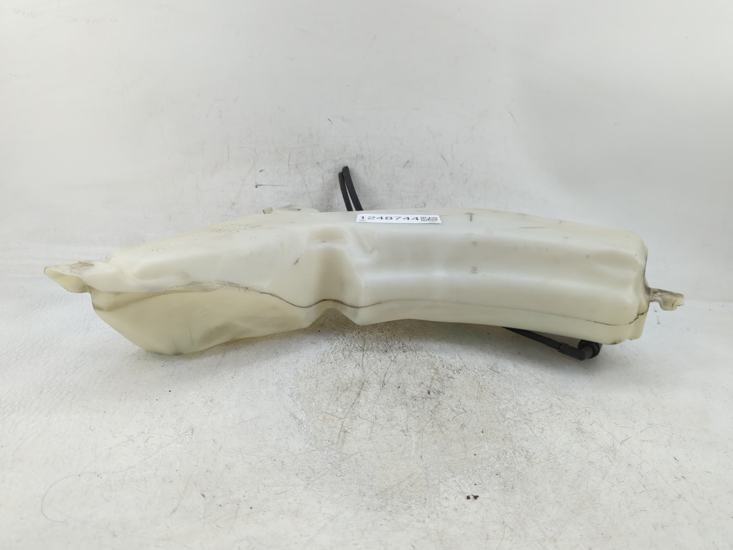 2019 Dodge Journey Windshield Washer Fluid Reservoir Bottle Oem - Oemusedautoparts1.com