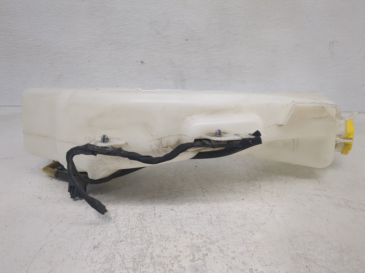 2019 Dodge Journey Windshield Washer Fluid Reservoir Bottle 1250420 - Oemusedautoparts1.com