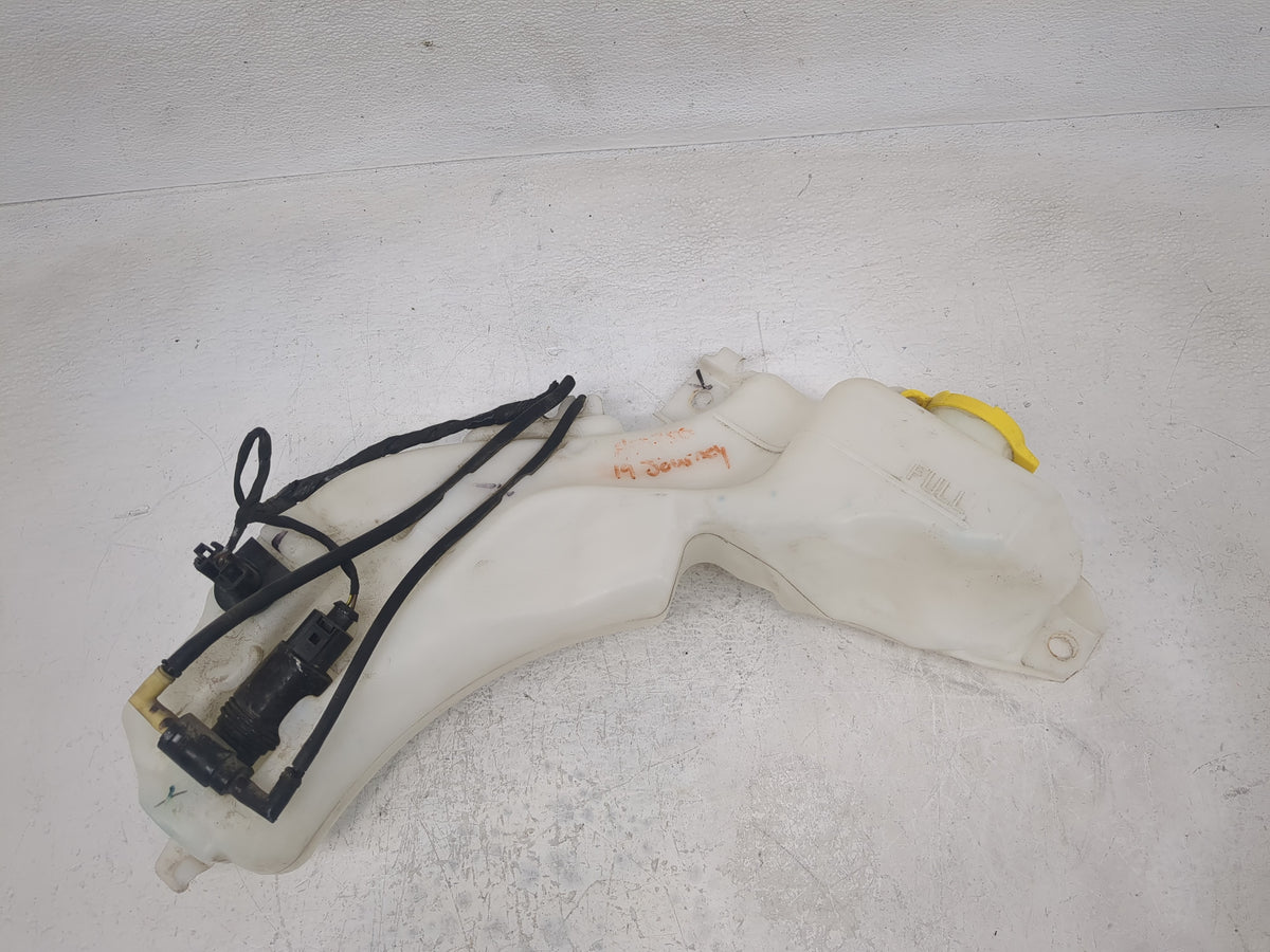 2019 Dodge Journey Windshield Washer Fluid Reservoir Bottle 1250420 - Oemusedautoparts1.com