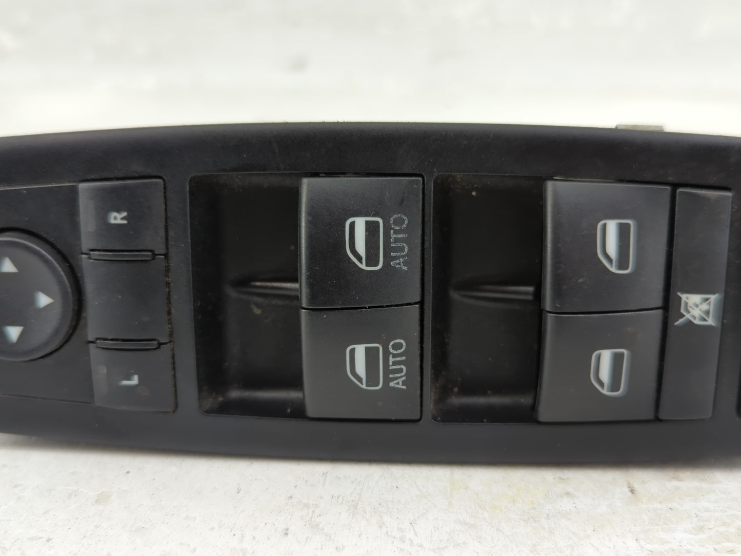 2011-2019 Dodge Journey Master Power Window Switch Replacement Driver Side Left P/N:10095569 68139805AD Fits OEM Used Auto P