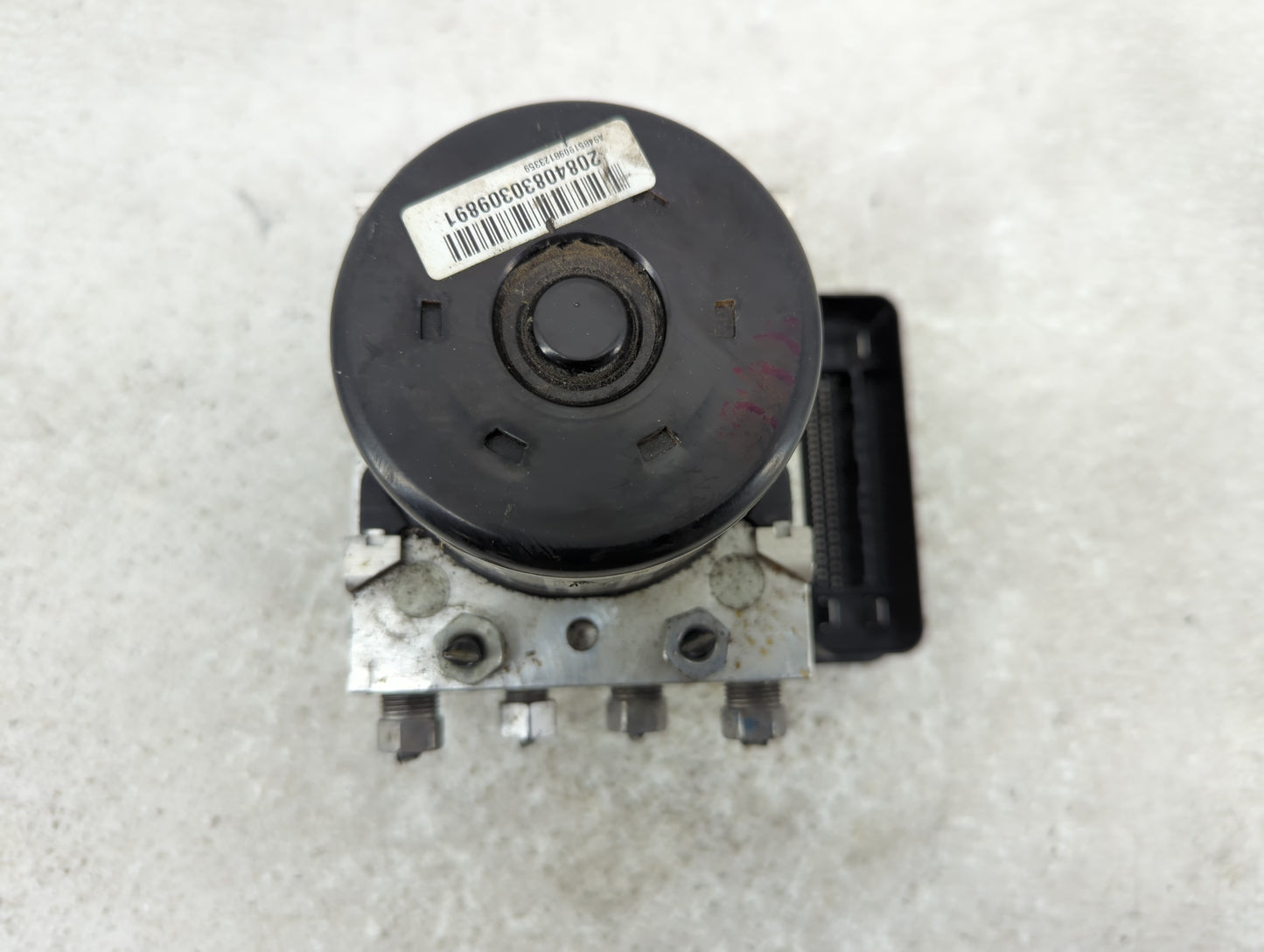 2019 Dodge Journey ABS Pump Control Module Replacement P/N:P68339085AB Fits OEM Used Auto Parts - Oemusedautoparts1.com