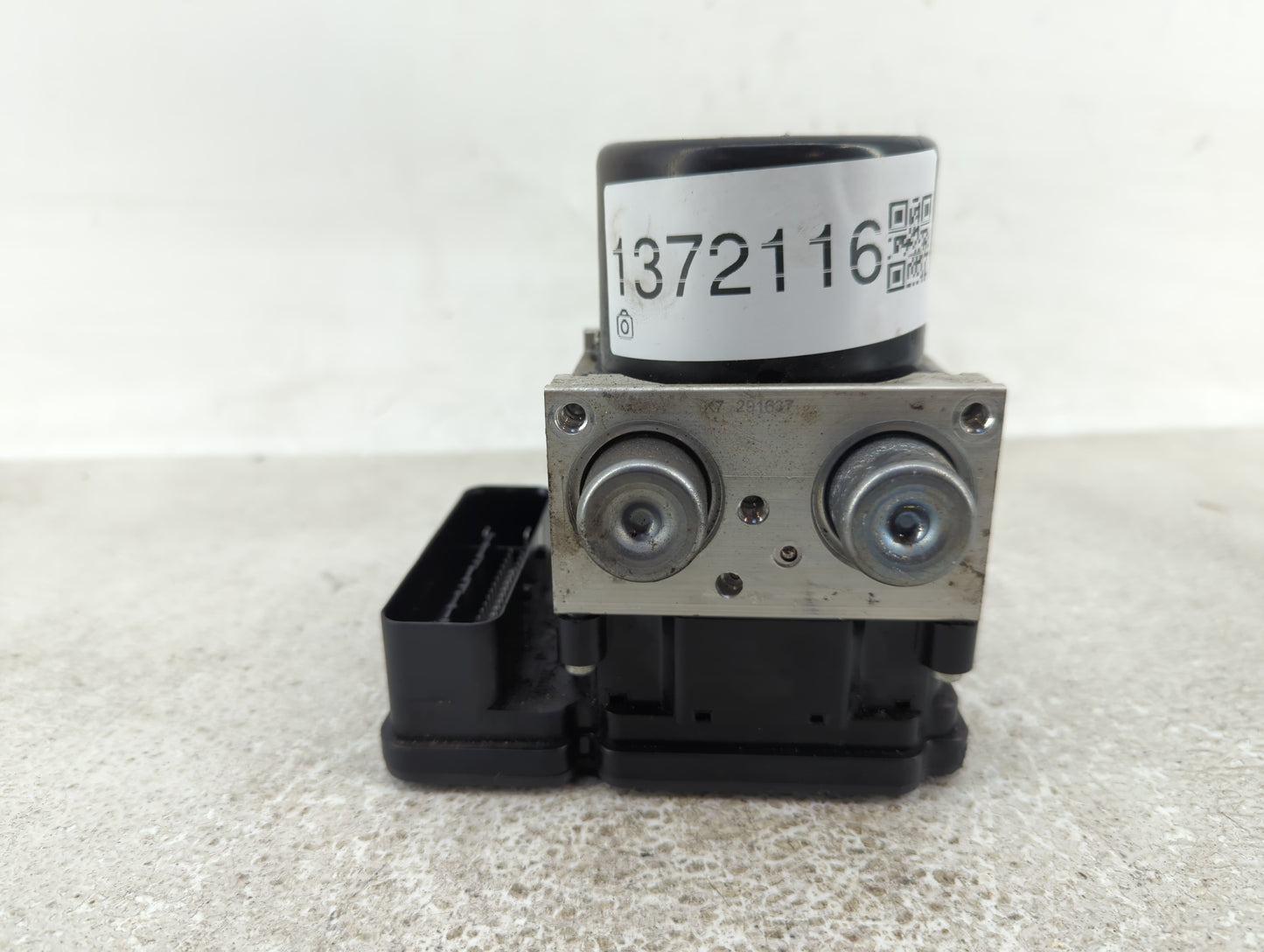 2019 Dodge Journey ABS Pump Control Module Replacement P/N:P68339085AB Fits OEM Used Auto Parts - Oemusedautoparts1.com