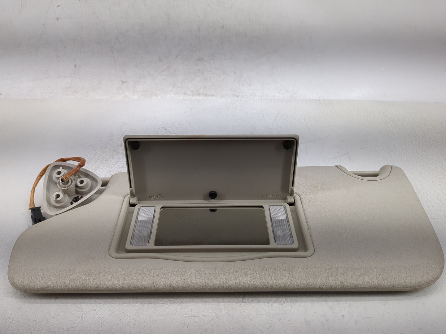 2011-2020 Dodge Journey Sun Visor Shade Replacement Passenger Right Mirror Fits OEM Used Auto Parts - Oemusedautoparts1.com