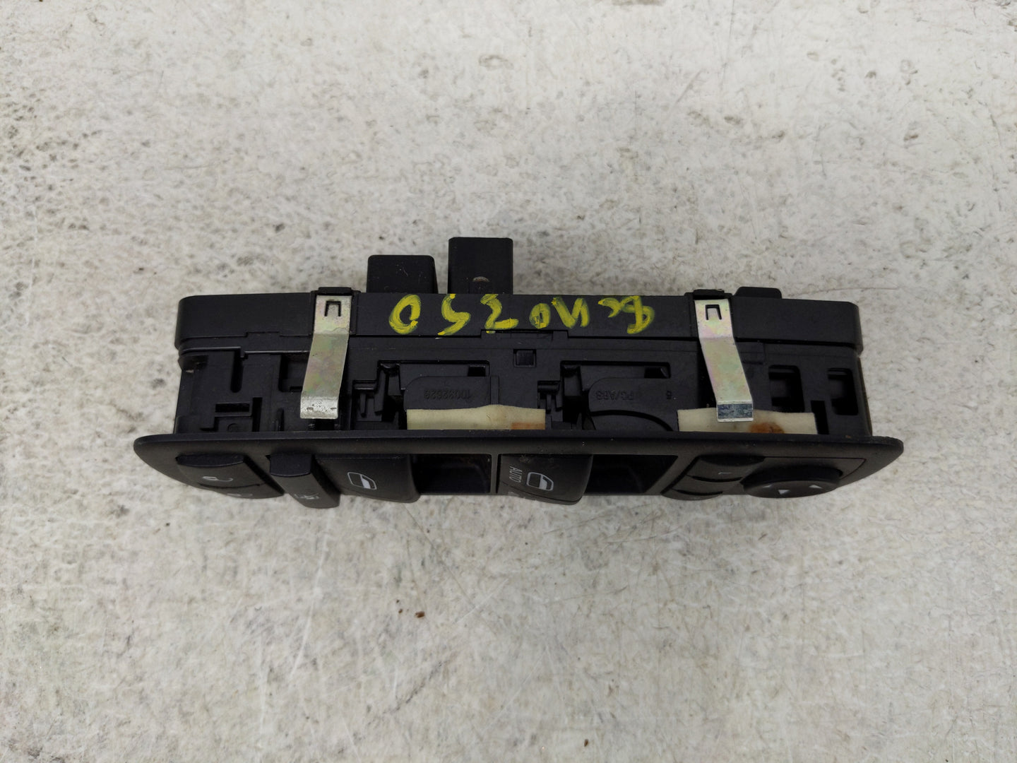 2011-2019 Dodge Journey Master Power Window Switch Replacement Driver Side Left P/N:68139805AB Fits OEM Used Auto Parts - Oe