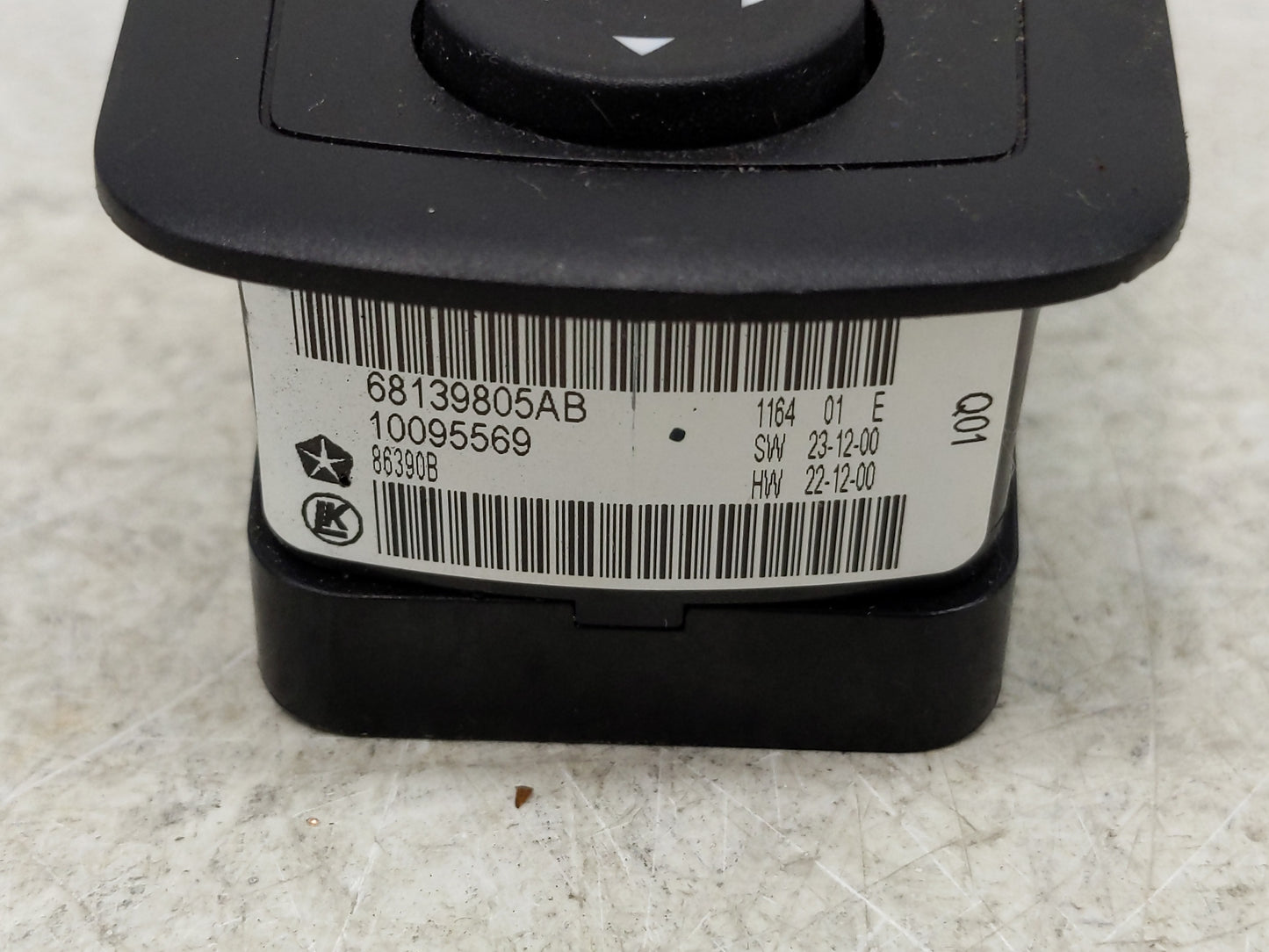 2011-2019 Dodge Journey Master Power Window Switch Replacement Driver Side Left P/N:68139805AB Fits OEM Used Auto Parts - Oe