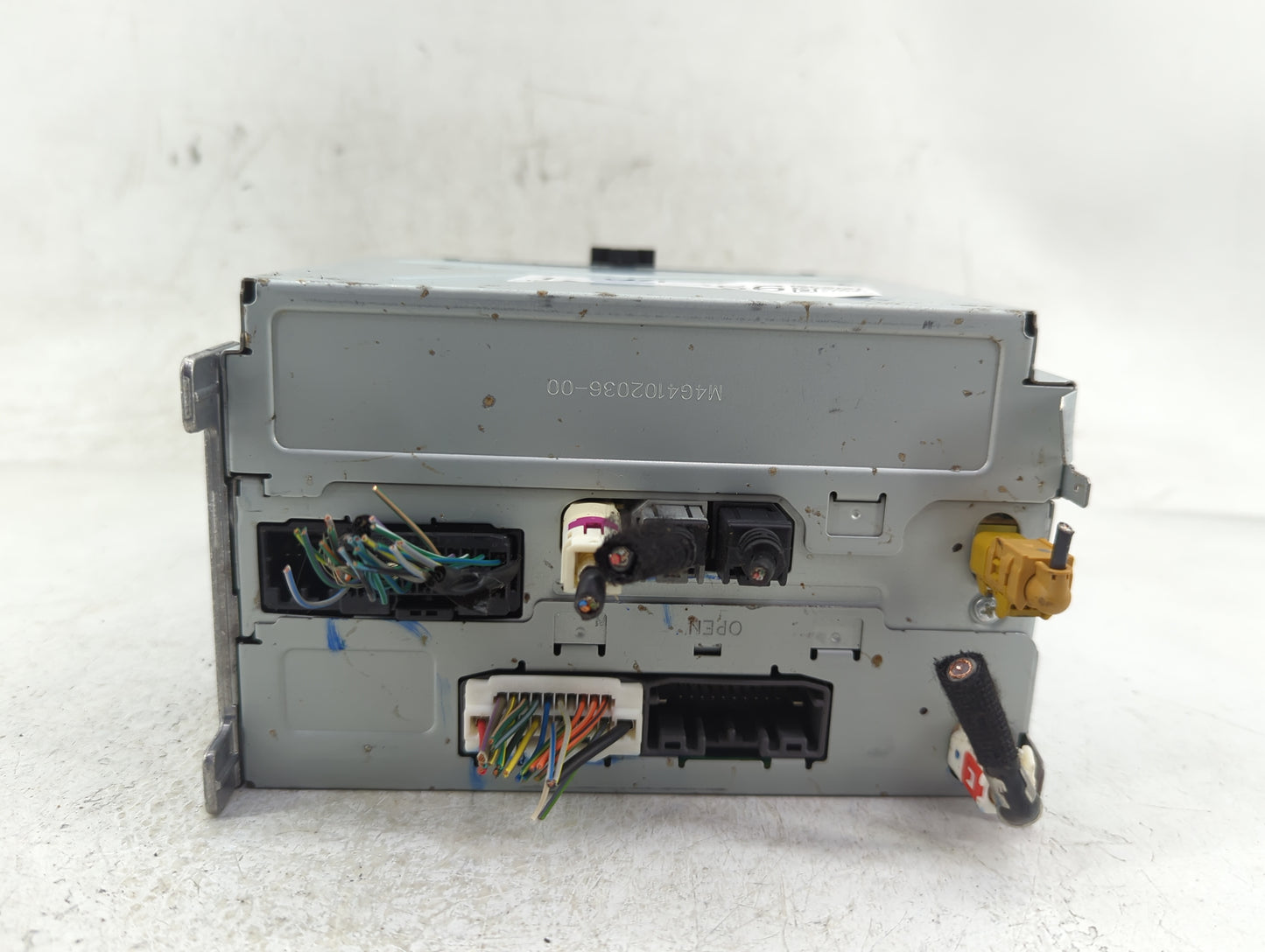 2018-2020 Dodge Journey Radio AM FM Cd Player Receiver Replacement P/N:P68342287AC Fits Fits 2018 2019 2020 OEM Used Auto Pa