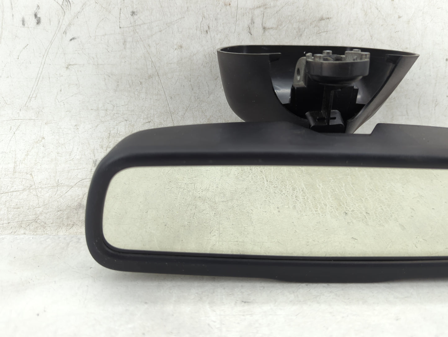 2018-2020 Dodge Journey Interior Rear View Mirror Replacement OEM P/N:A048070 Fits Fits 2018 2019 2020 OEM Used Auto Parts -