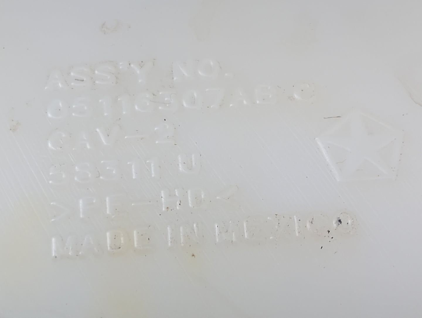 2019 Dodge Journey Windshield Washer Fluid Reservoir Bottle Oem - Oemusedautoparts1.com
