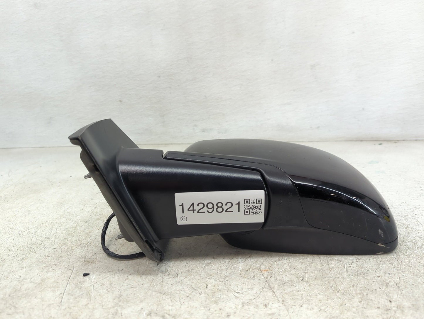 2019 Dodge Journey Driver Side View Mirror - Left Door Mirror OEM Used - Oemusedautoparts1.com
