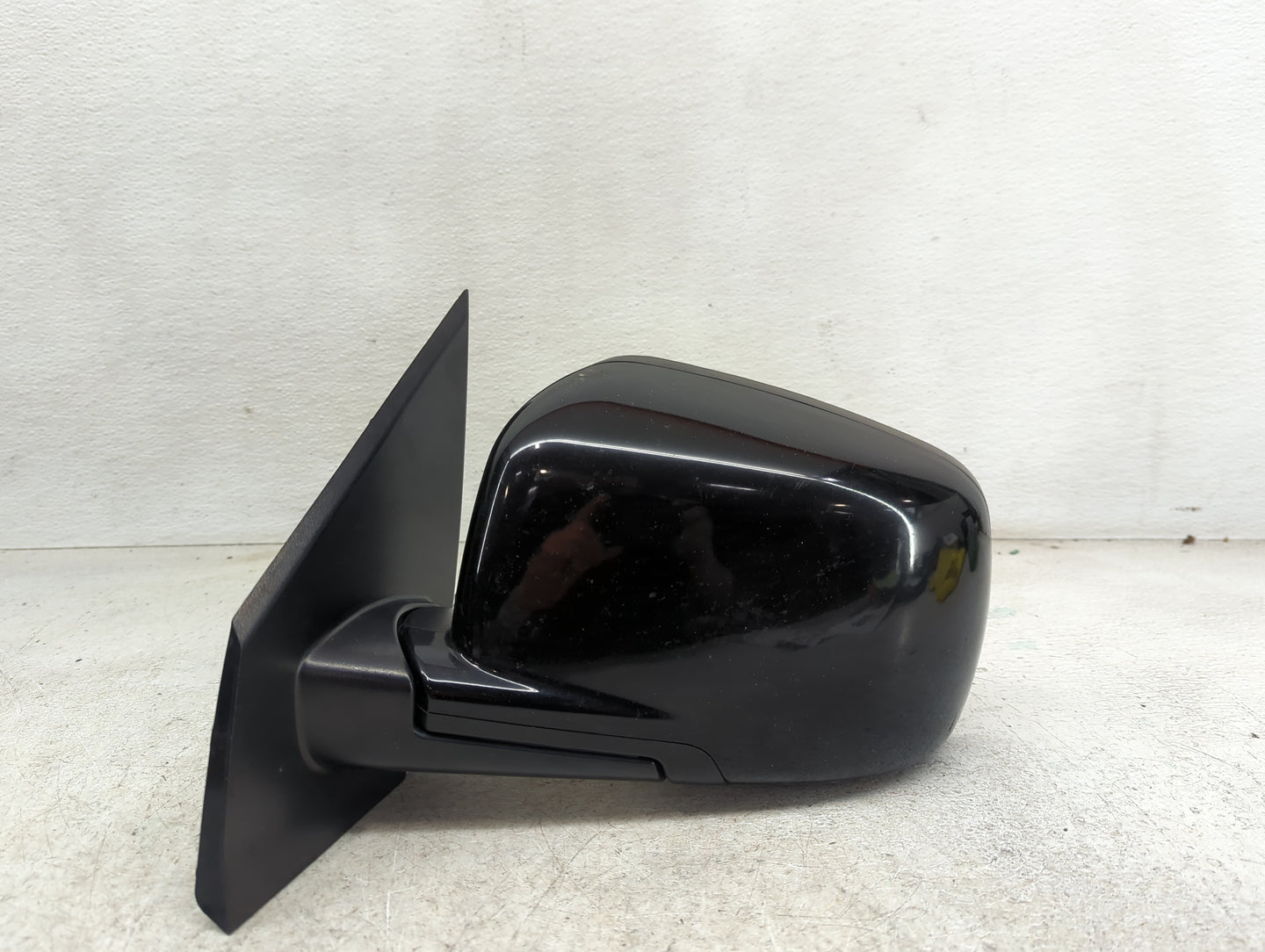 2019 Dodge Journey Driver Side View Mirror - Left Door Mirror OEM Used - Oemusedautoparts1.com