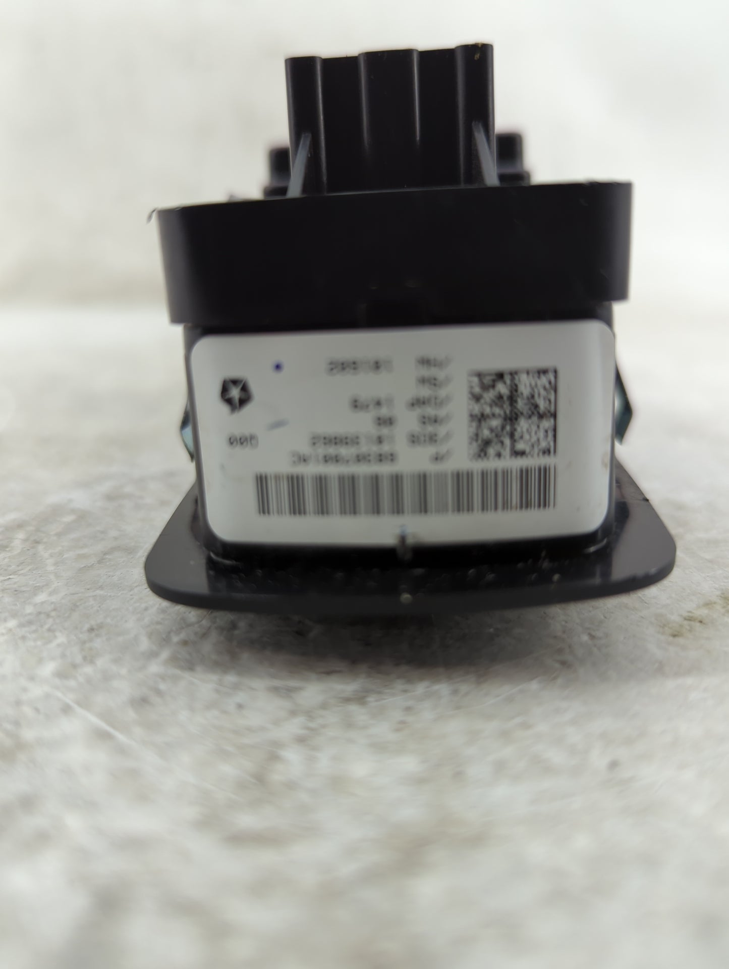 2018-2020 Dodge Journey Master Power Window Switch Replacement Driver Side Left P/N:2S5181 Fits Fits 2018 2019 2020 OEM Used