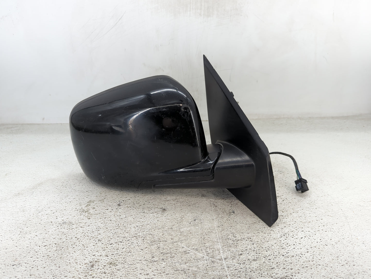 2019 Dodge Journey Passenger Side View Mirror - Right Door Mirror OEM Used - Oemusedautoparts1.com