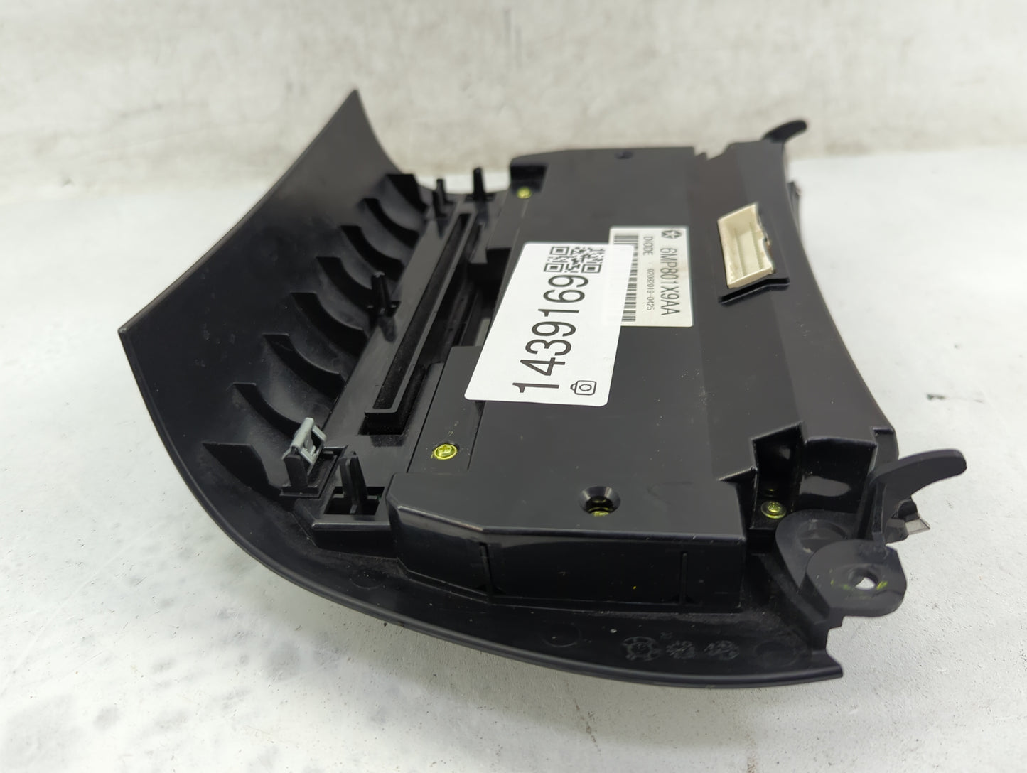 2018-2020 Dodge Journey Climate Control Module Temperature AC/Heater Replacement P/N:6MP801X9AA Fits Fits 2018 2019 2020 OEM