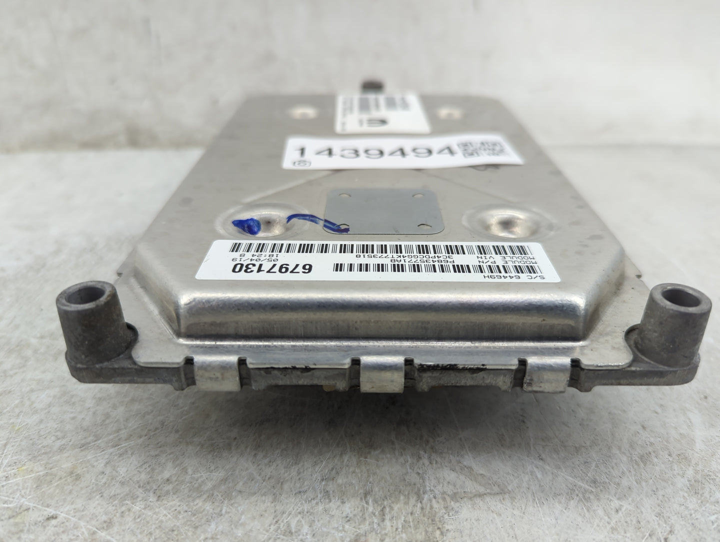 2016-2019 Dodge Journey PCM Engine Control Computer ECU ECM PCU OEM P/N:P68435771AB P68259135AB Fits Fits 2016 2017 2018 201