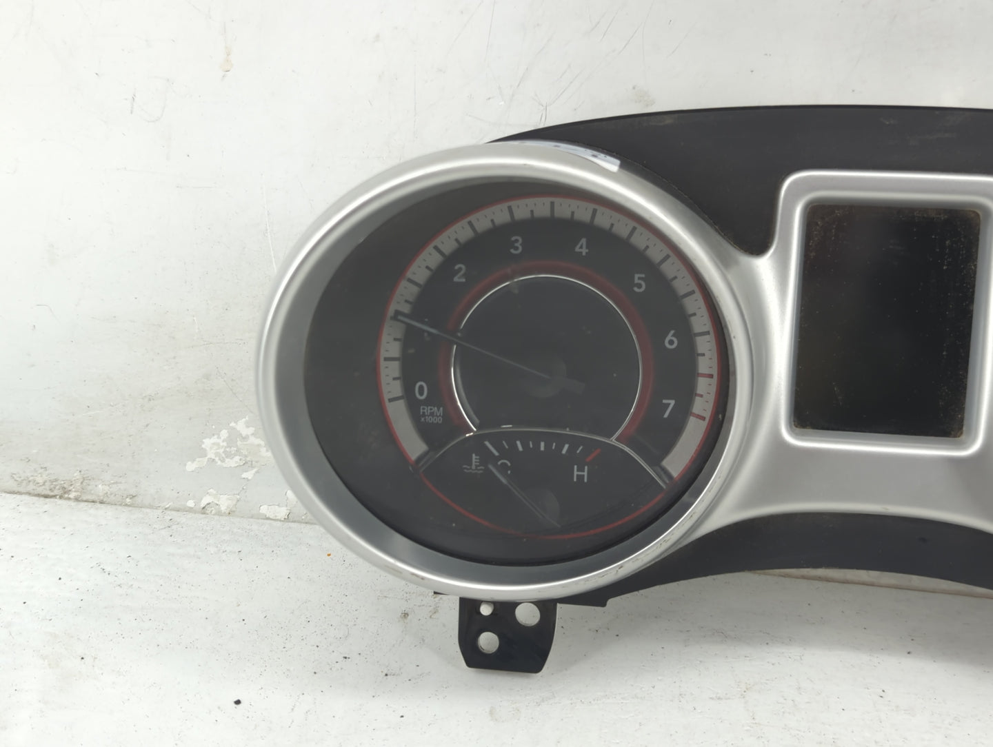 2019 Dodge Journey Instrument Cluster Speedometer Gauges P/N:68310781AA CH-0048-002-MTC-CCGP Fits OEM Used Auto Parts - Oemu
